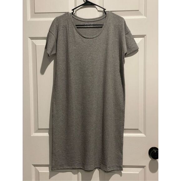 NWT Able Maria Boxy Crewneck Short Sleeve Simple Gray Tee Shirt Everyday Dress S - Picture 1 of 8